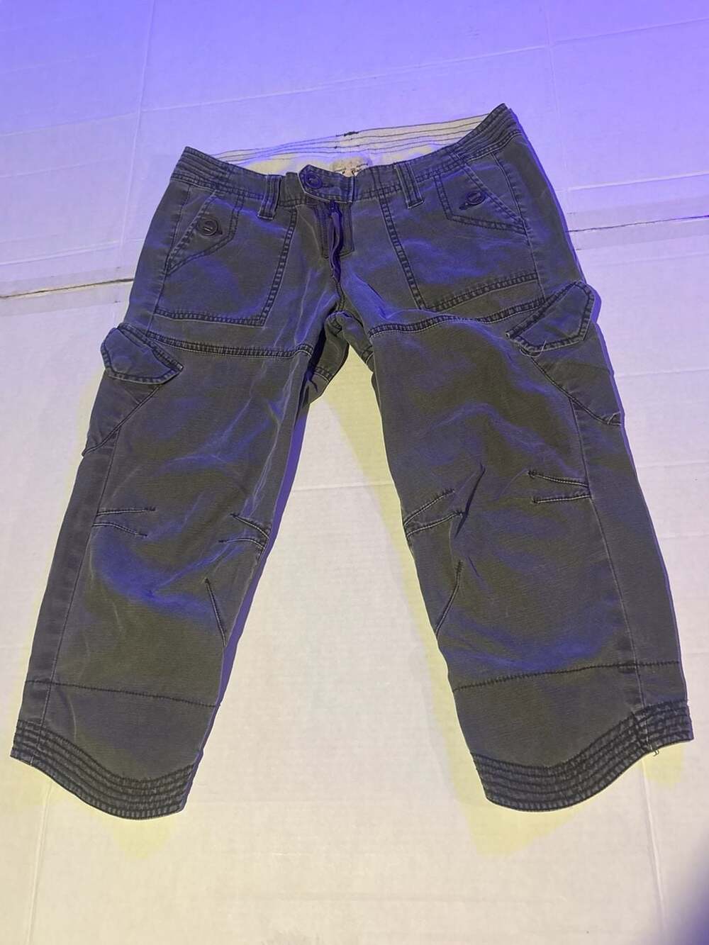 Miss Bisou Cargo Capri Pants Size 3 Gray Y2K Utility Crop